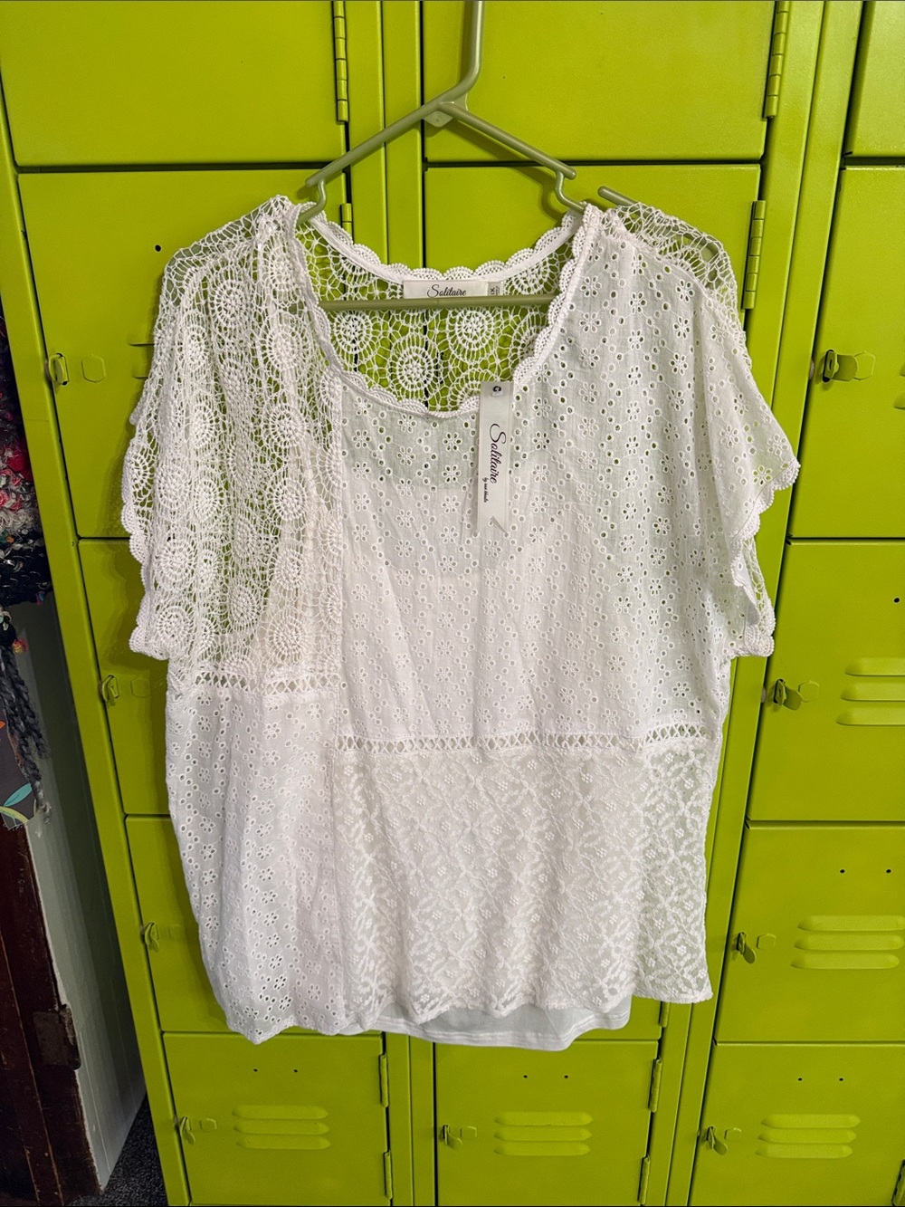 Solitaire White Eyelet & Crochet Mixed-Panel Blouse